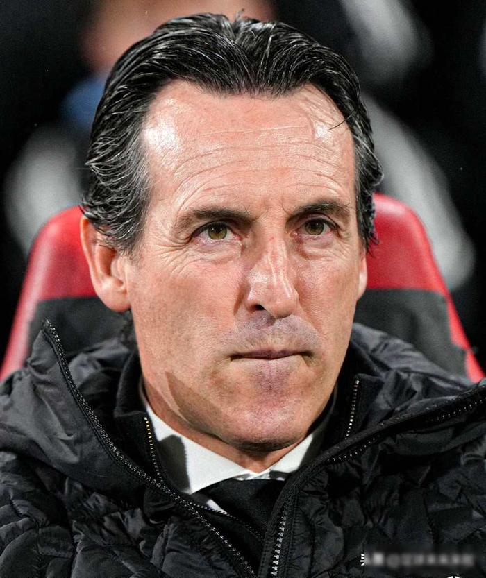 视频-狼队赢了维拉，中场崩了没人补，反击反而更狠|阿斯顿维拉|布恩迪亚|球队|阿姆斯特朗|曼联_新浪体育_新浪新闻